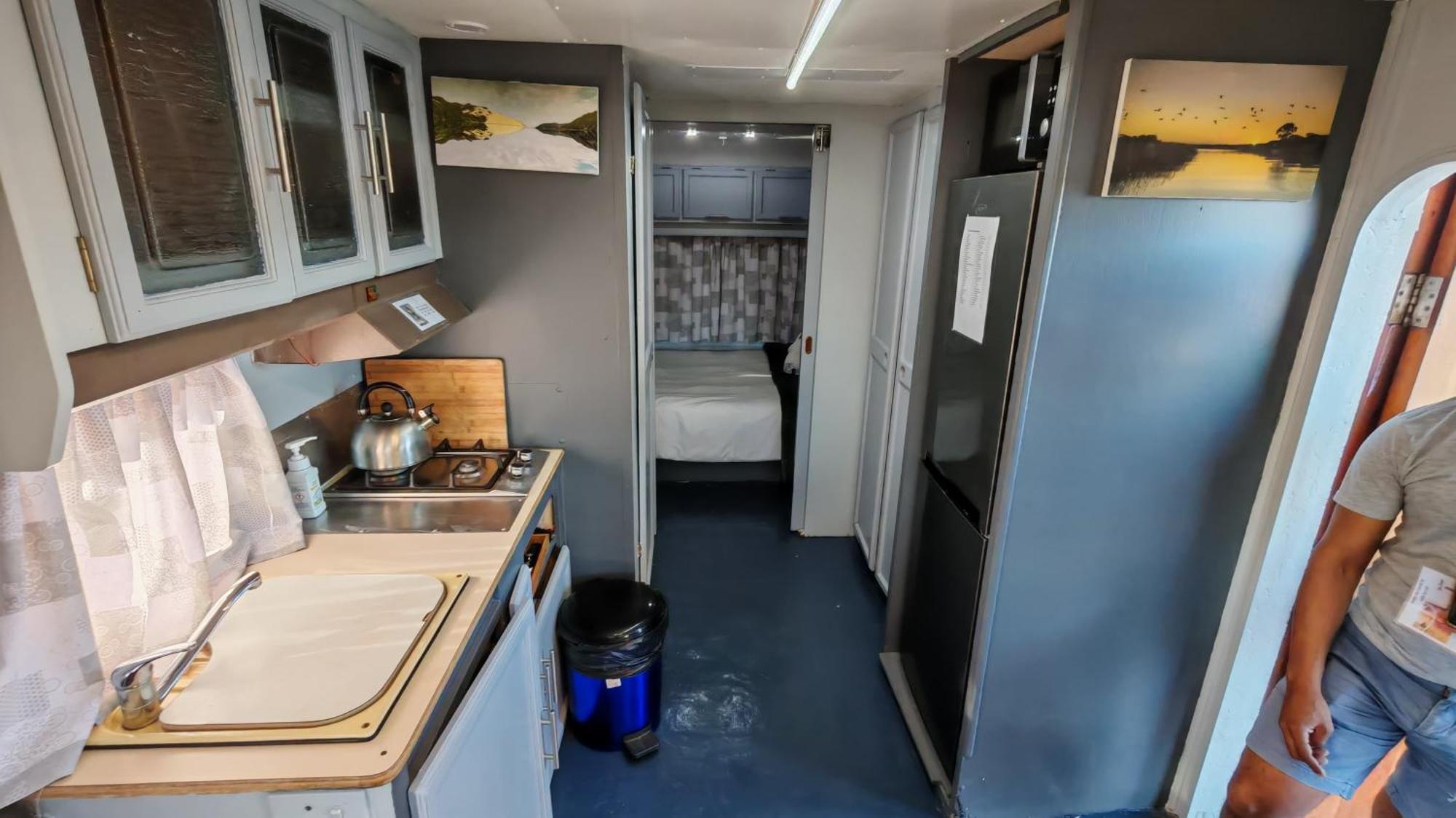 Maggie May House Boat - Colchester - 5Km From Elephant Park Exterior photo